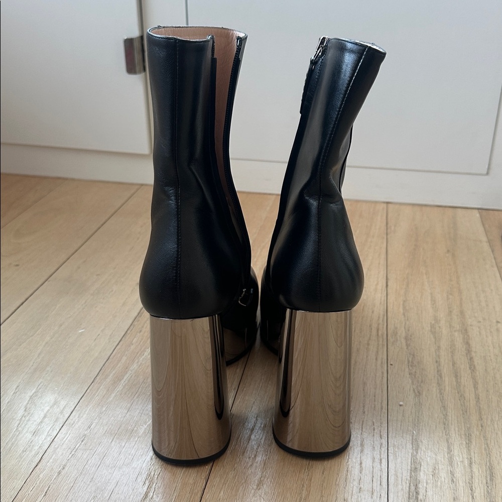 Gucci Black Leather Platform Ankle Boots with Silver Mirror Heel 41.5 - Picture 8 of 11